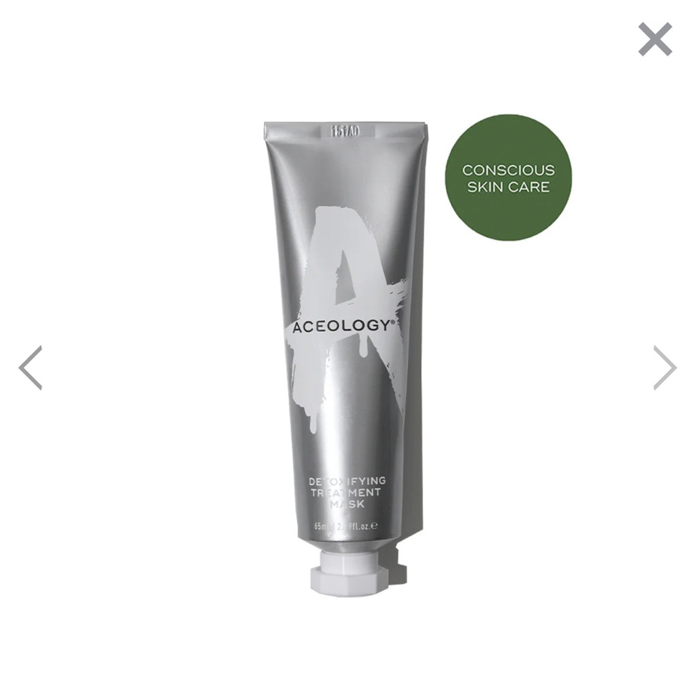 Aceology DETOXIFYING TREATMENT MASK